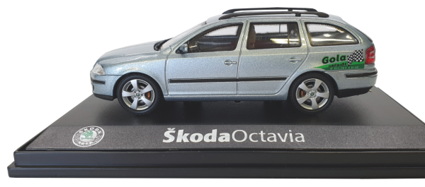 Kovový model Škoda Octavia Combi 1:43
